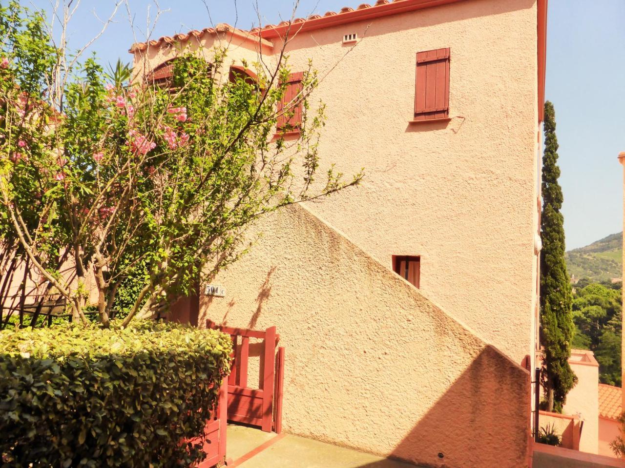 4Ro501 Appartement Avec Belle Terrasse Collioure Luaran gambar